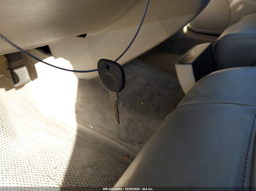 2004 Cadillac Deville Dhs VIN: 1G6KE57Y34U138359 Lot: 43535083