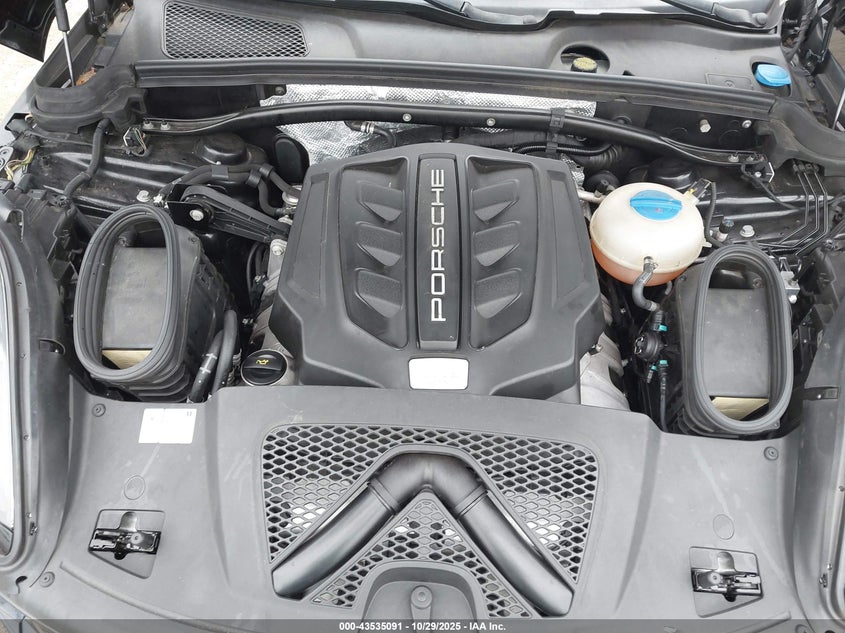 2018 Porsche Macan Gts VIN: WP1AG2A59JLB60351 Lot: 43535091