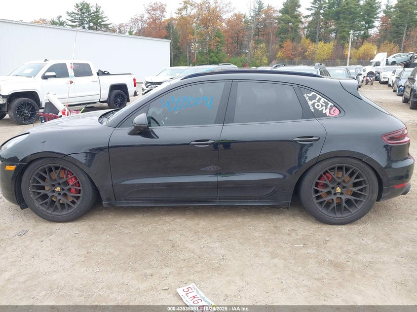 2018 Porsche Macan Gts VIN: WP1AG2A59JLB60351 Lot: 43535091