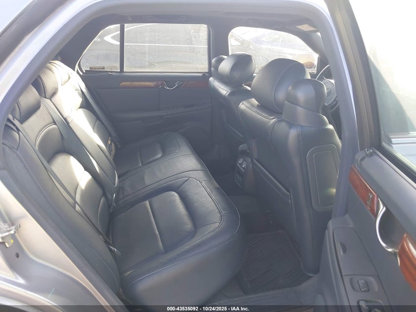 2004 Cadillac Deville Standard VIN: 1G6KD54Y74U228637 Lot: 43535092