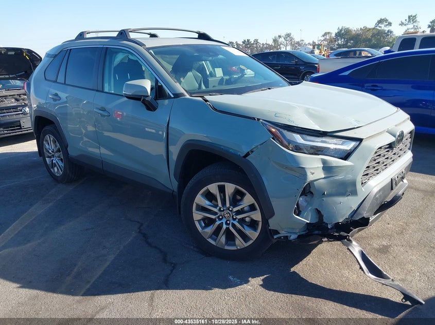 TOYOTA RAV4 XLE PREMIUM