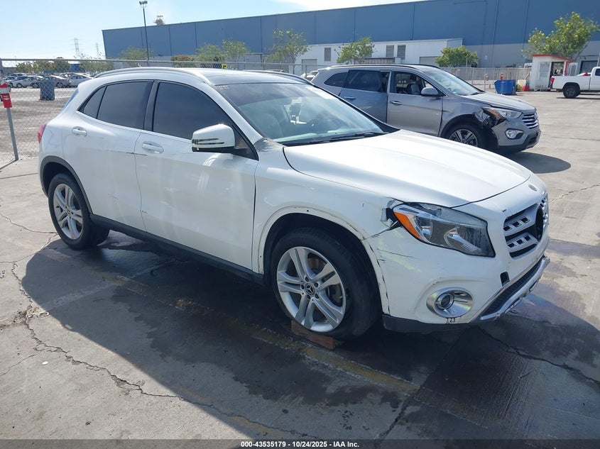 MERCEDES-BENZ GLA-CLASS GLA 250