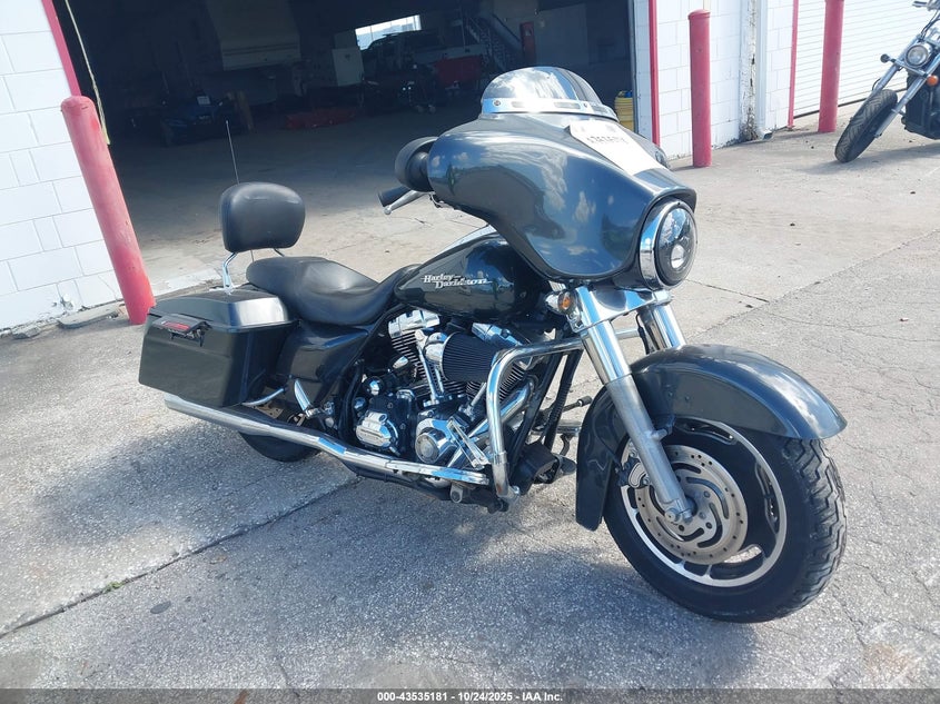 2007 HARLEY-DAVIDSON FLHX - 1HD1KB4137Y612832