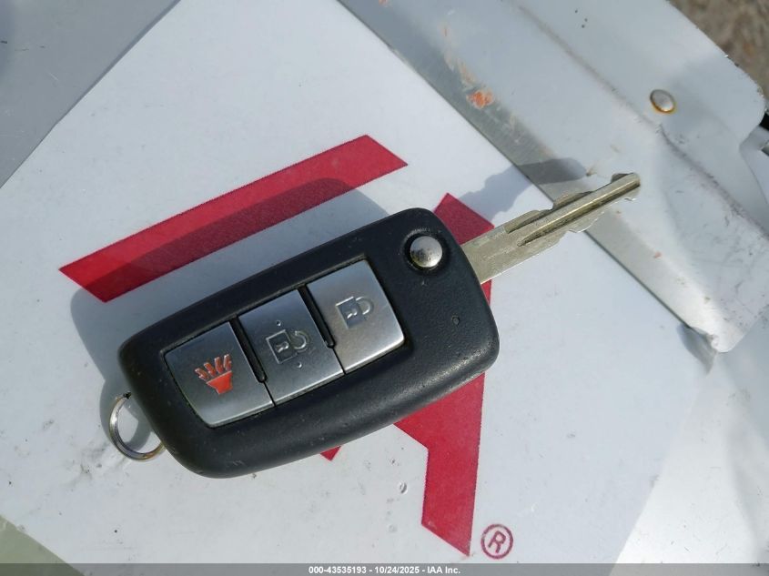 2017 NISSAN ROGUE SPORT S JN1BJ1CR1HW137322