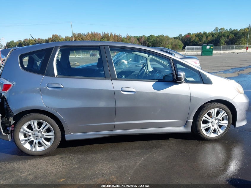 2009 Honda Fit Sport VIN: JHMGE88499S049462 Lot: 43535233