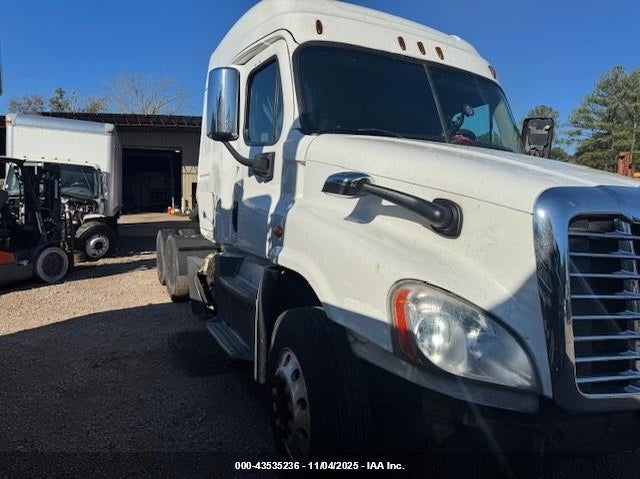 2018 FREIGHTLINER CASCADIA 125