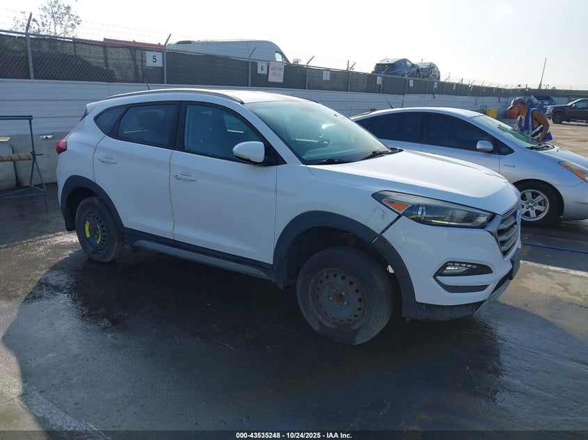 HYUNDAI TUCSON SPORT