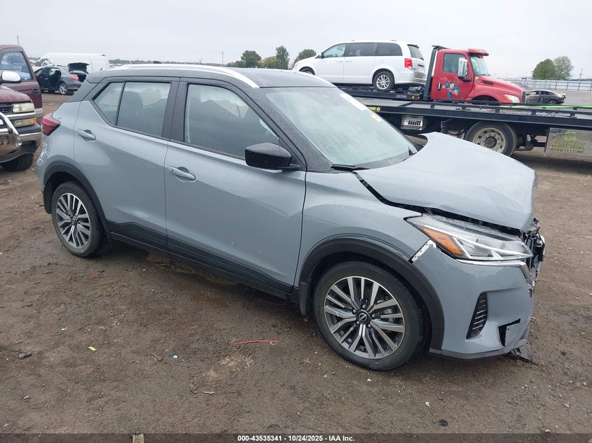 NISSAN KICKS SV XTRONIC CVT