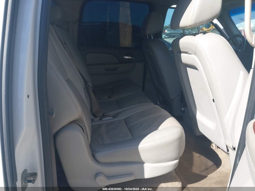 2009 Chevrolet Suburban 1500 Lt2 VIN: 1GNFC26089R188559 Lot: 43535392