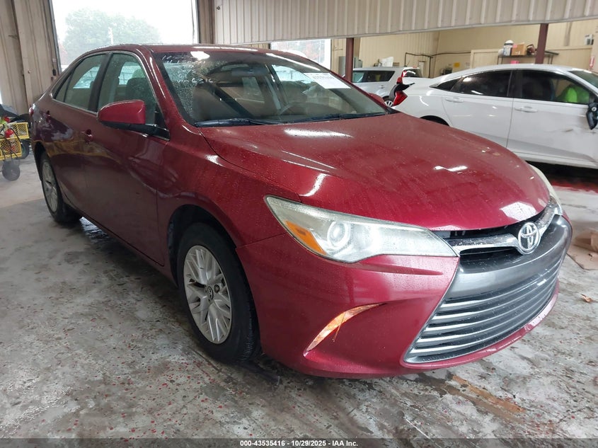 TOYOTA CAMRY LE