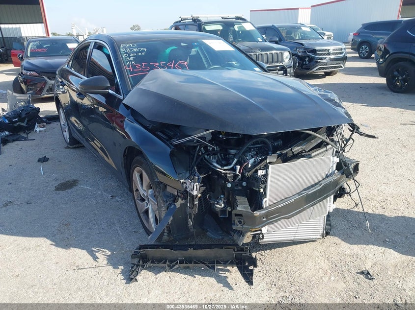 AUDI A3 PREMIUM 40 TFSI QUATTRO S TRONIC