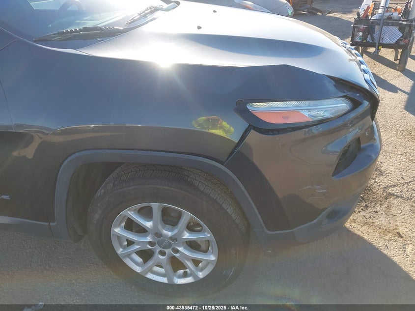 2014 Jeep Cherokee Latitude VIN: 1C4PJMCS5EW269857 Lot: 43535472