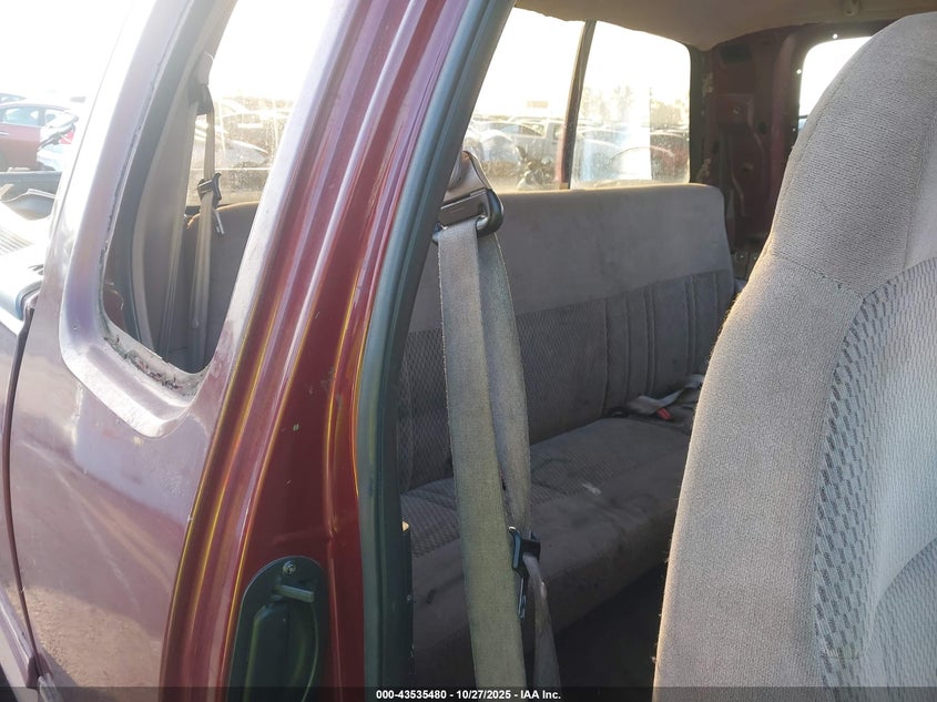 1997 Ford F-150 Lariat/Standard/Xl/Xlt VIN: 1FTDX1765VKA52250 Lot: 43535480