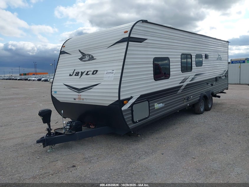 1UJBJ0BN9N17V3137 2022   photo no. 2