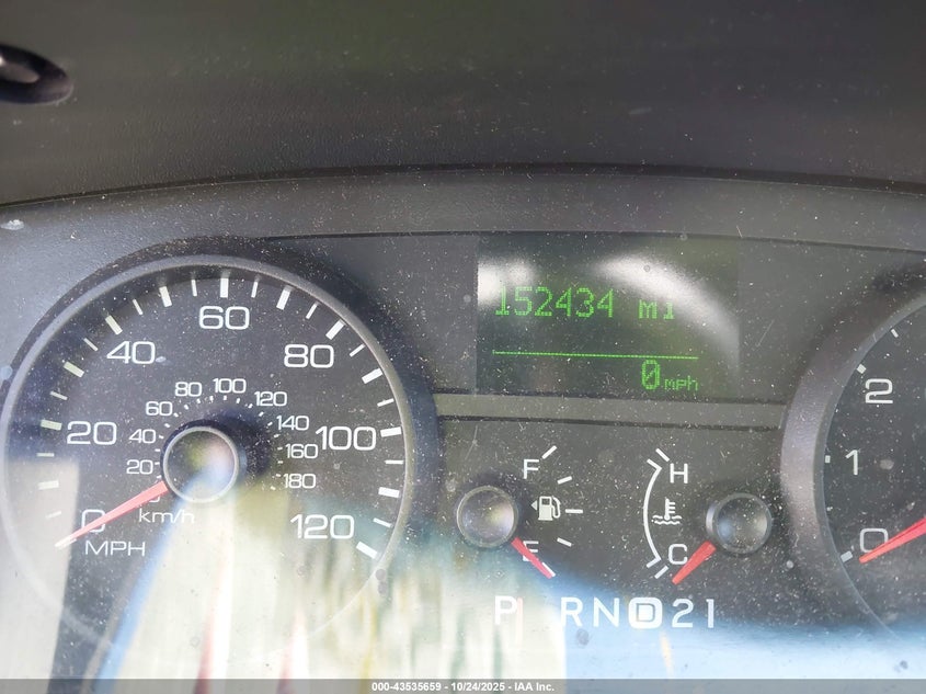 2008 Ford Crown Victoria Lx VIN: 2FAFP74V28X137402 Lot: 43535659