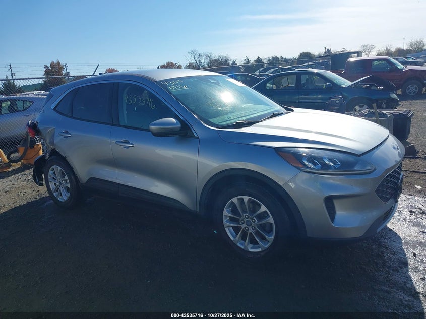 2021 FORD ESCAPE SE 1FMCU0G62MUA99720