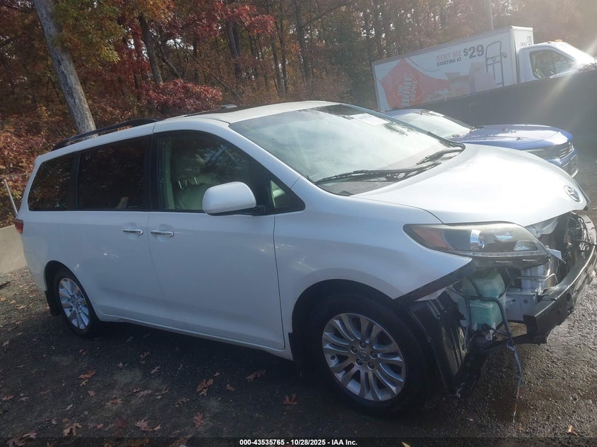 2015 Toyota Sienna Xle/Limited VIN: 5TDYK3DC1FS665322 Lot: 43535765