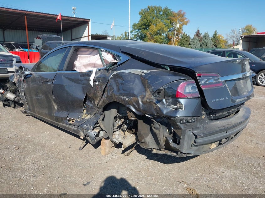 5YJSA1E25JF273251 2018 TESLA MODEL S photo no. 3