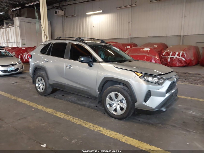TOYOTA RAV4 LE