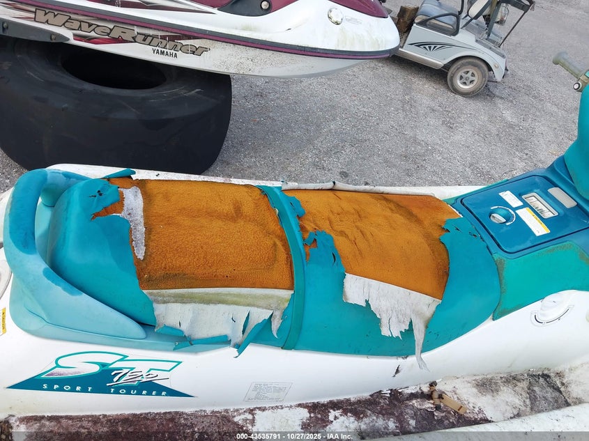 1994 Kawasaki Jet Ski 750 VIN: KAW95117D494 Lot: 43535791