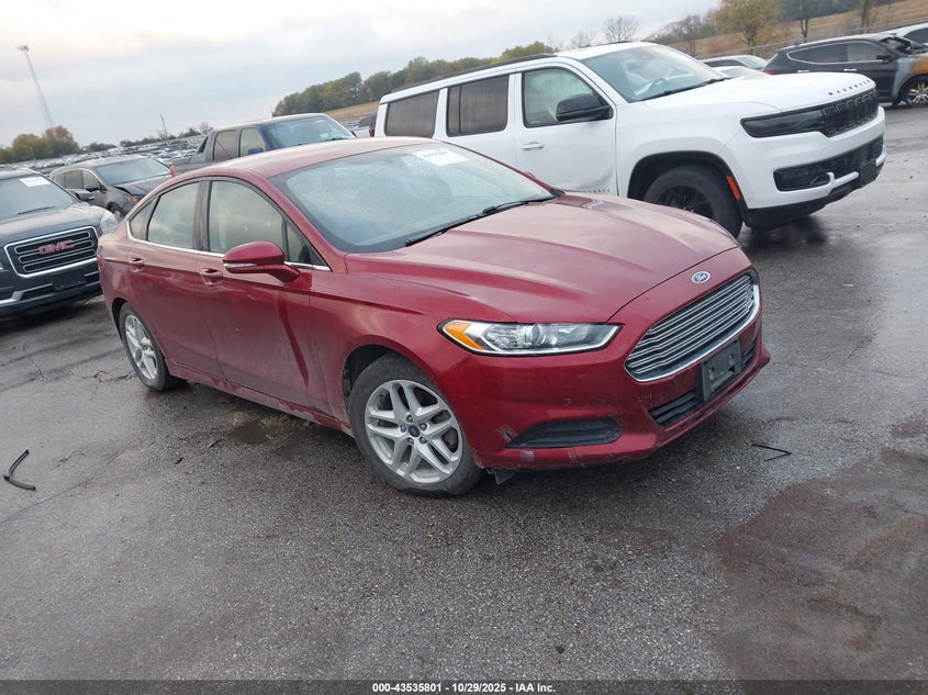 FORD FUSION SE
