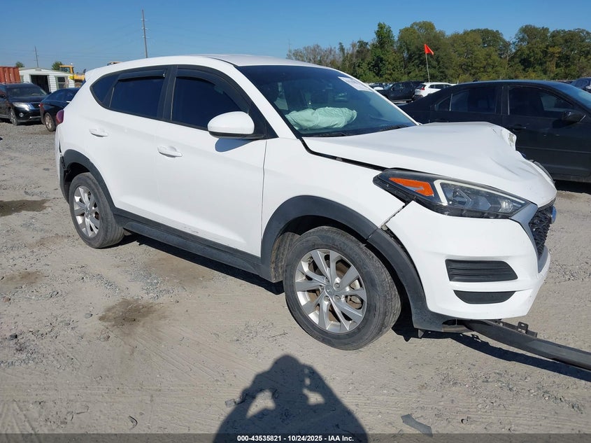 HYUNDAI TUCSON SE