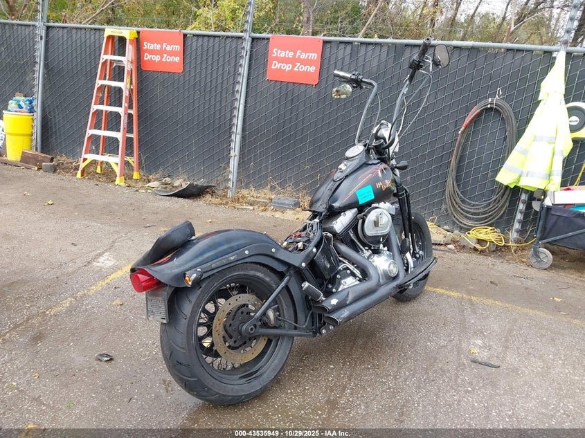 1HD1JM5488Y073374 2008 HARLEY-DAVIDSON SOFTAIL photo no. 4