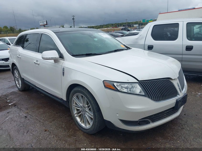 LINCOLN MKT ECOBOOST