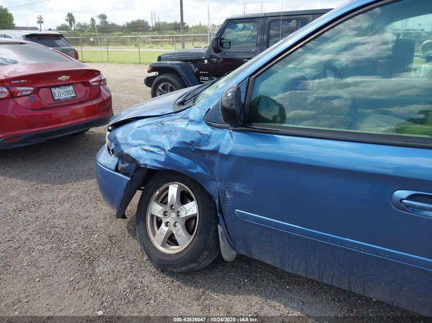 2007 Dodge Grand Caravan Sxt VIN: 2D4GP44L07R131762 Lot: 43536047