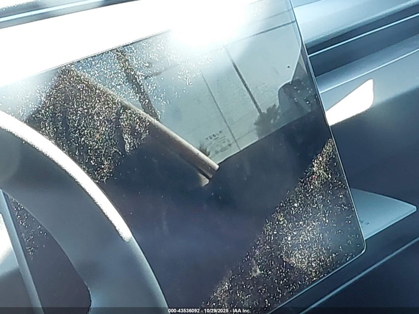 2025 Tesla Model 3 Performance VIN: 5YJ3E1ET7SF062961 Lot: 43536092