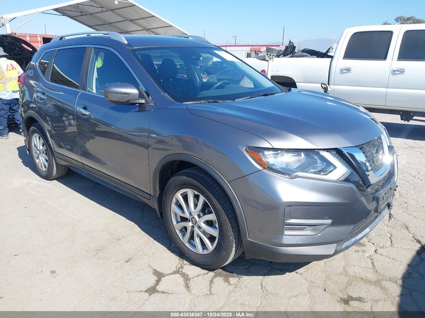 NISSAN ROGUE SV FWD