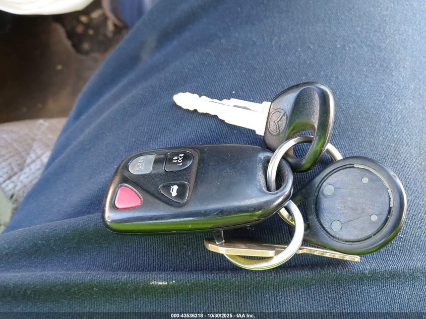 2002 Mazda Mx-5 Miata Cloth/Ls/Se VIN: JM1NB353820227217 Lot: 43536318