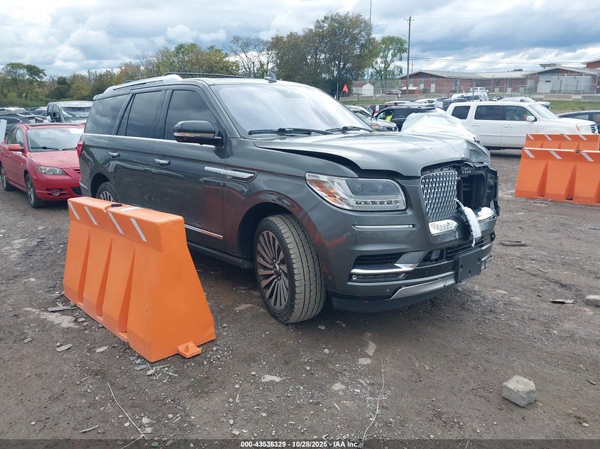 LINCOLN NAVIGATOR RESERVE