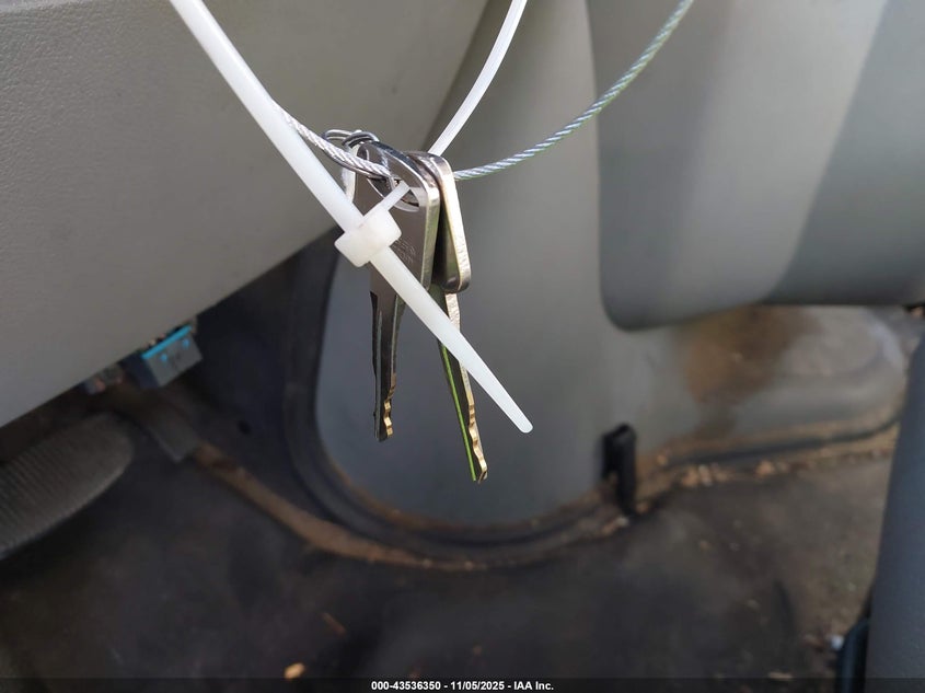 2015 Ford E-350 Cutaway VIN: 1FDWE3FL4FDA05455 Lot: 43536350