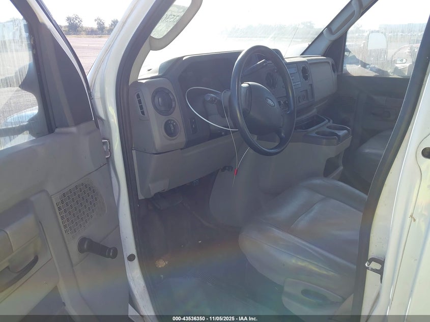1FDWE3FL4FDA05455 2015 FORD ECONOLINE photo no. 5