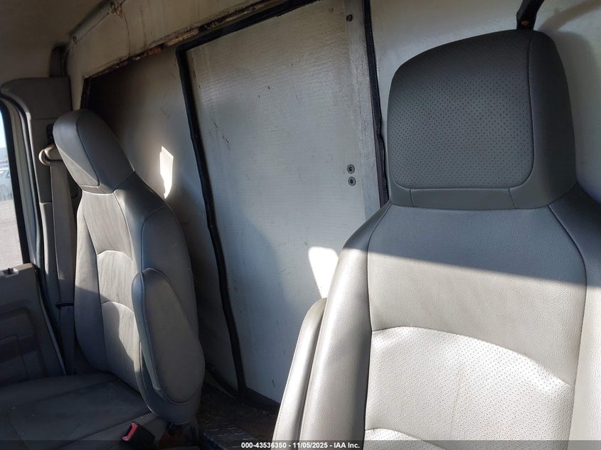 2015 Ford E-350 Cutaway VIN: 1FDWE3FL4FDA05455 Lot: 43536350