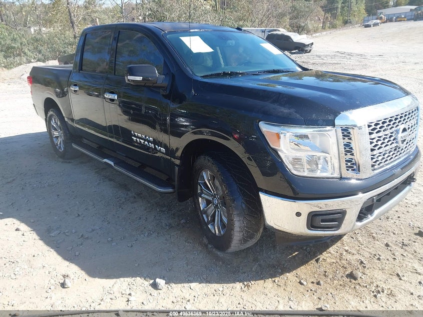 NISSAN TITAN SV