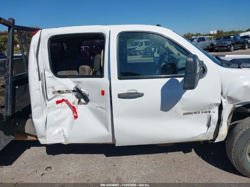 2008 Chevrolet Silverado 3500Hd Work Truck VIN: 1GBJC33K48F208292 Lot: 43536407