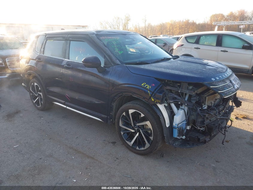 MITSUBISHI OUTLANDER SE 2.5