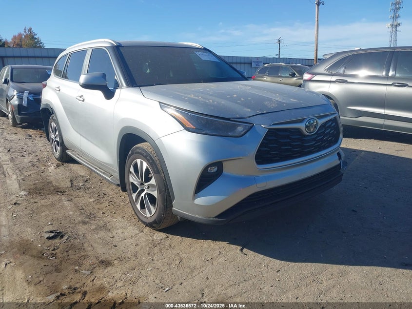 2023 TOYOTA HIGHLANDER XLE - 5TDKDRAH3PS049240