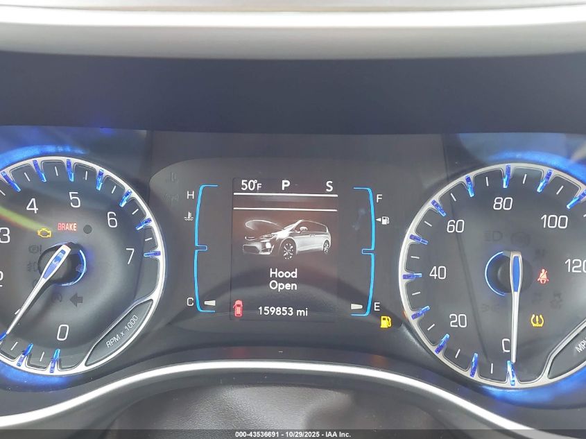 2017 Chrysler Pacifica Touring-L VIN: 2C4RC1BG2HR675929 Lot: 43536691