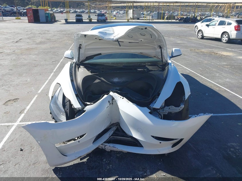 2022 Tesla Model 3 Long Range Dual Motor All-Wheel Drive VIN: 5YJ3E1EB3NF133200 Lot: 43536697