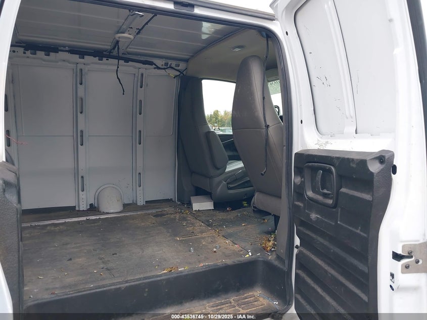 2022 Chevrolet Express Cargo Rwd 2500 Regular Wheelbase Wt VIN: 1GCWGAF77N1161494 Lot: 43536745