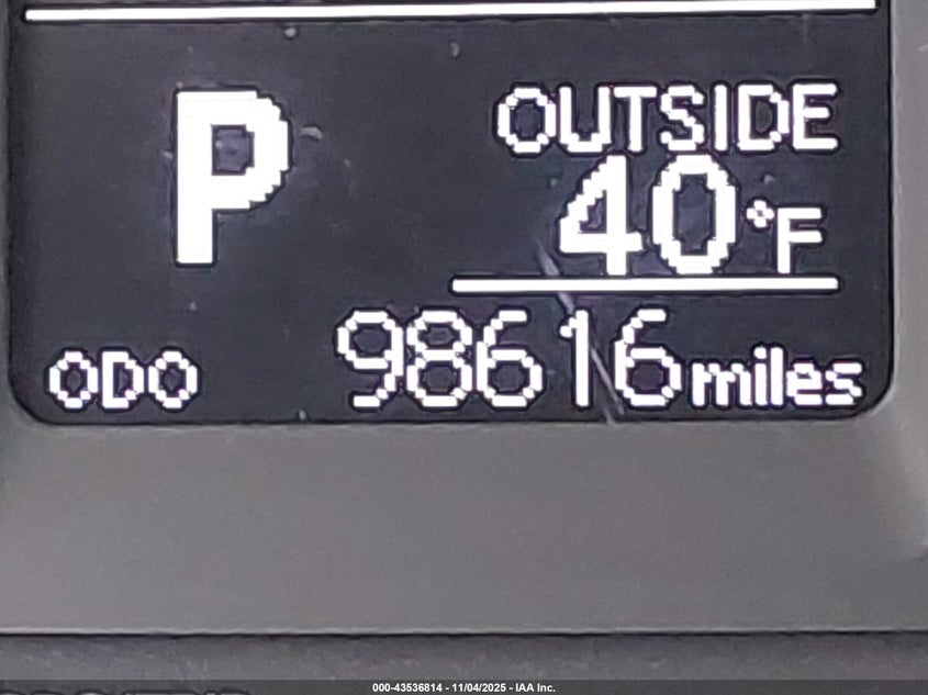 2019 TOYOTA COROLLA LE - 5YFBURHE2KP889605