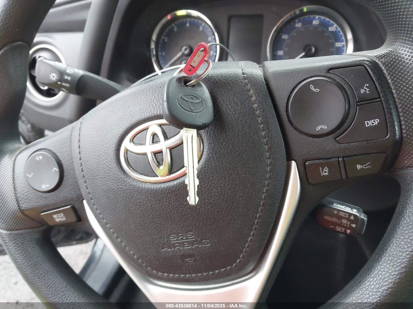 2019 TOYOTA COROLLA LE - 5YFBURHE2KP889605