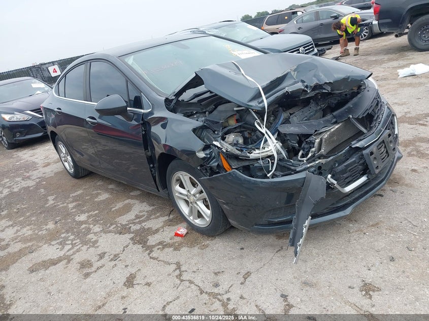 CHEVROLET CRUZE LT AUTO