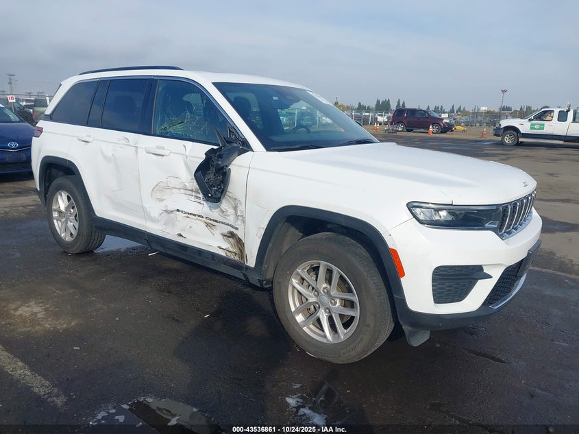 JEEP GRAND CHEROKEE LAREDO X 4X4