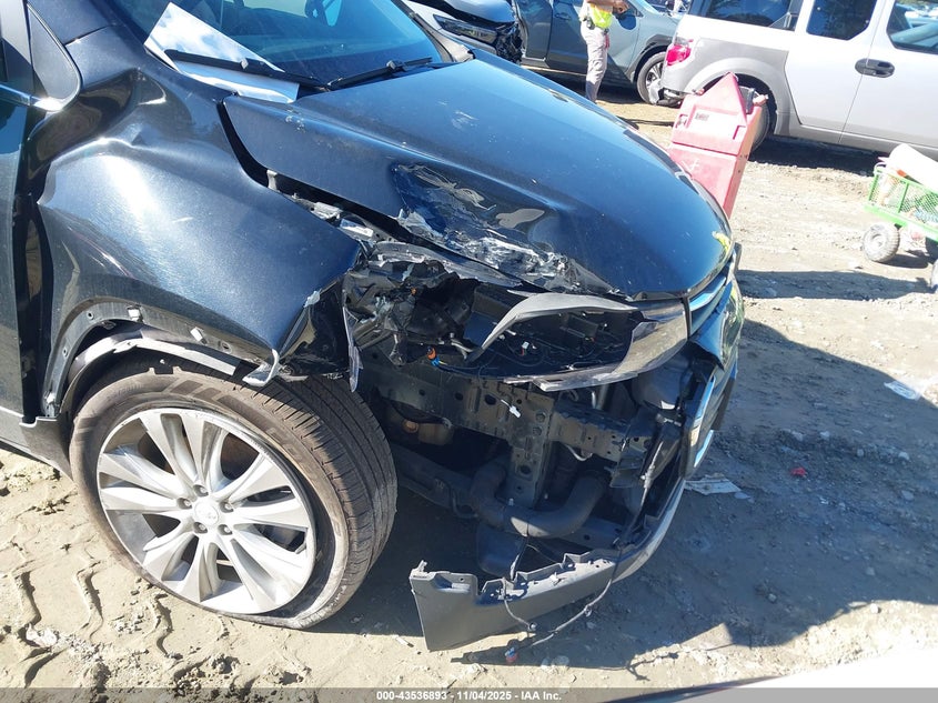 2018 Chevrolet Trax Premier VIN: 3GNCJMSB2JL301459 Lot: 43536893