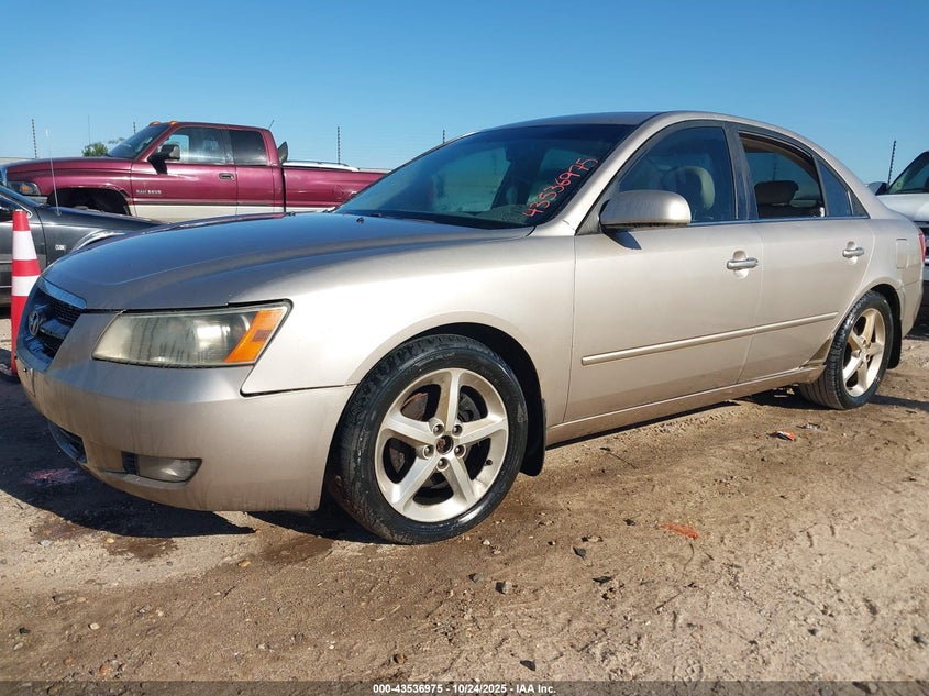 5NPEU46F27H169513 2007 HYUNDAI SONATA photo no. 2