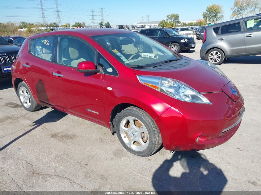 NISSAN LEAF SL